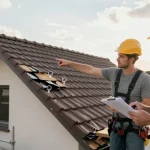 Remise aux normes de toiture : quatre croyances populaires qui coûtent cher